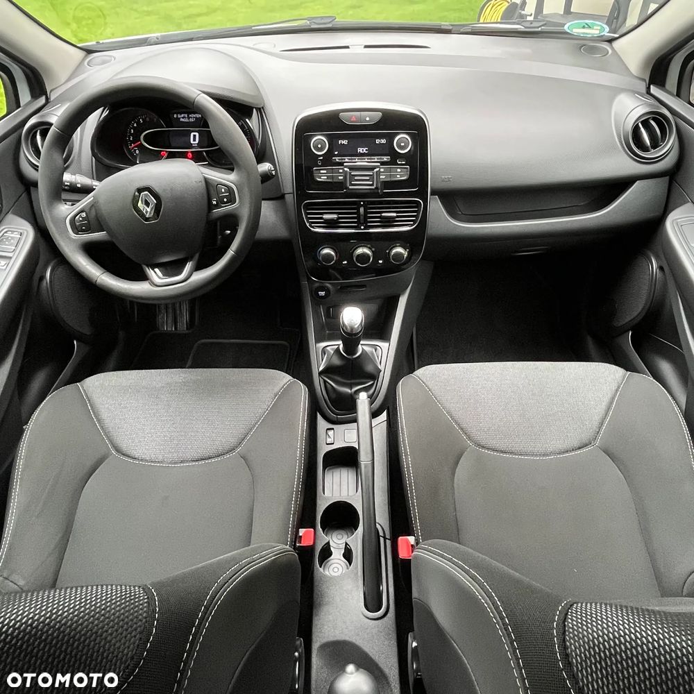 Renault Clio - 14