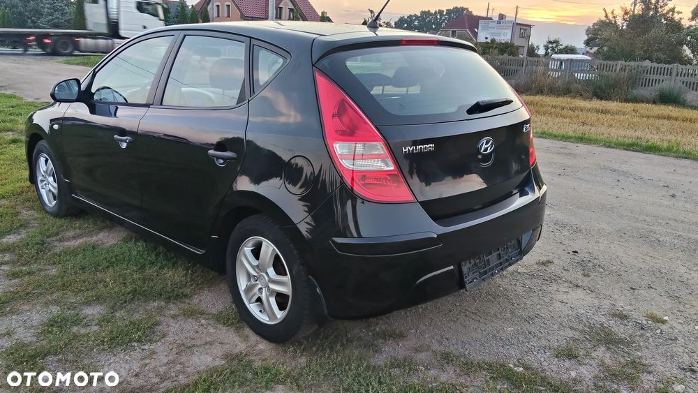 Hyundai i30 1.4 Edition Plus - 3