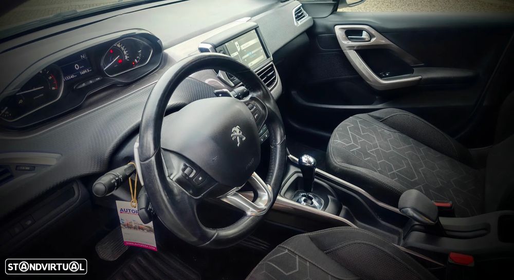 Peugeot 2008 e-HDi FAP 92 ETG6 STOP & START Allure - 13