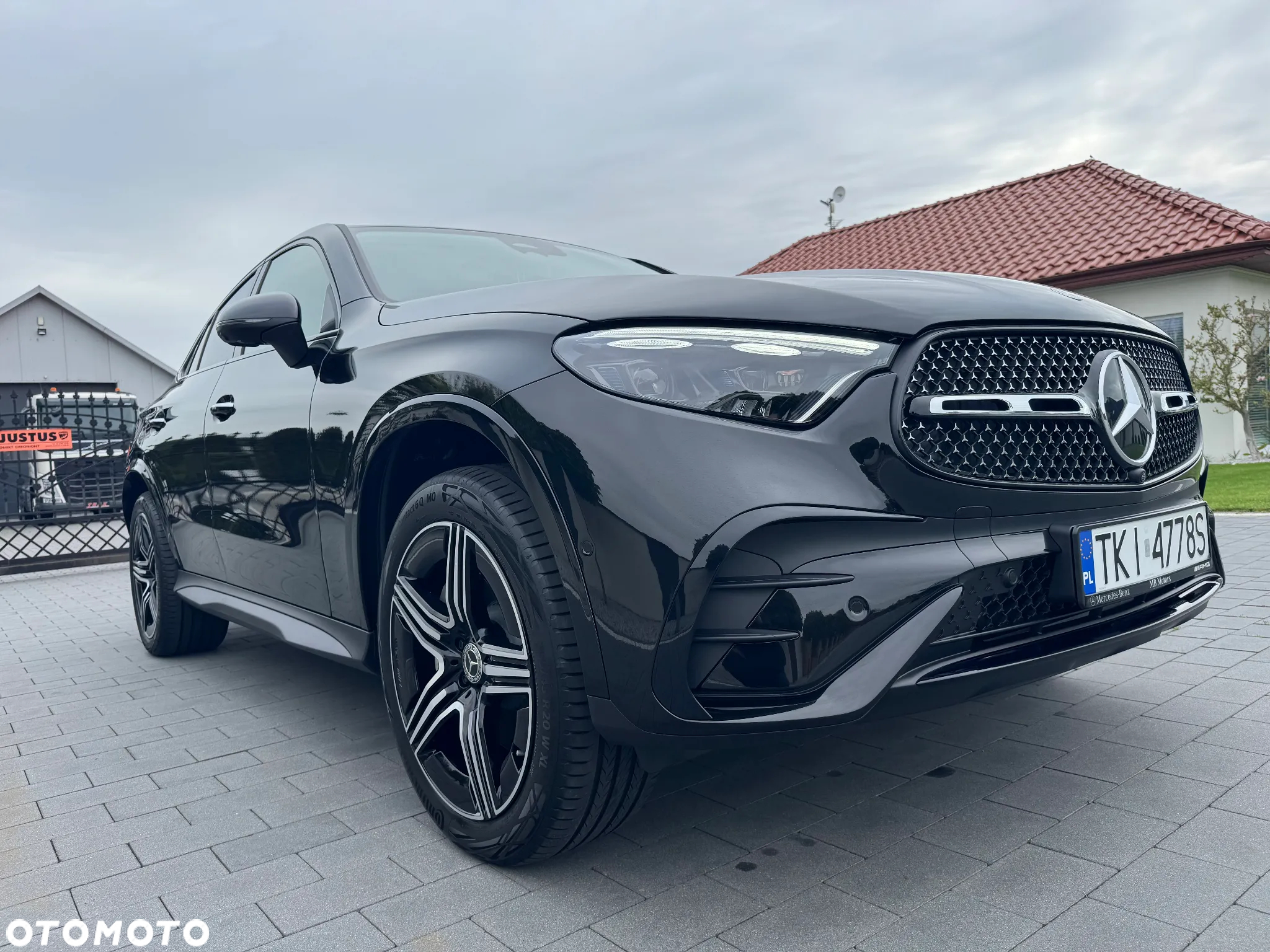 Mercedes-Benz GLC Coupe 300 de PHEV 4-Matic AMG Line - 8