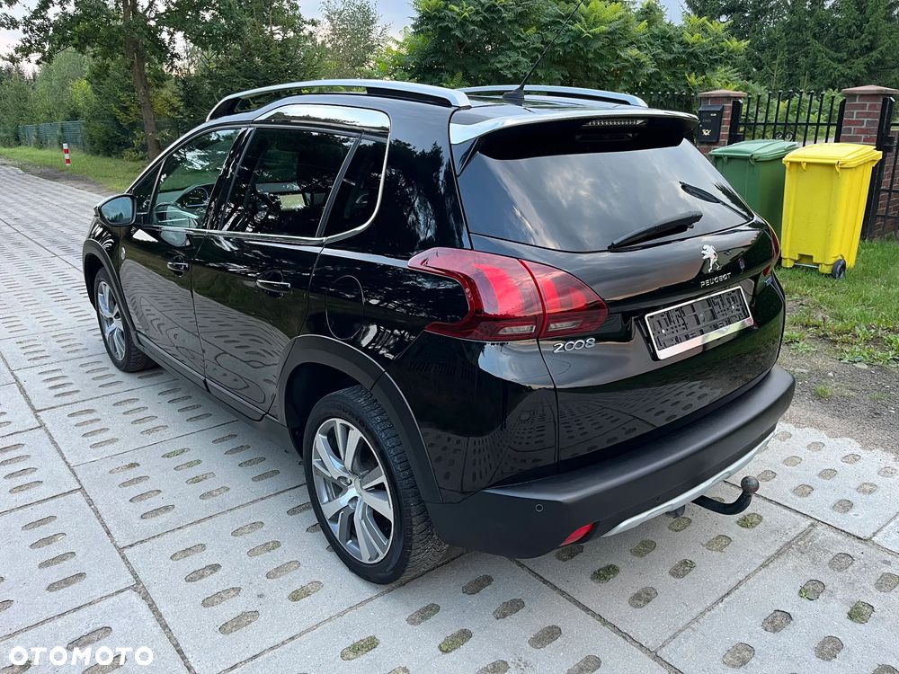 Peugeot 2008 BlueHDi FAP 120 STOP & START GT-Line Edition - 13