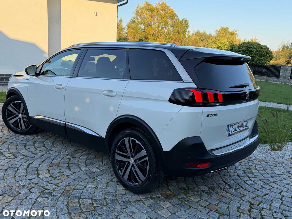 Peugeot 5008 - 4