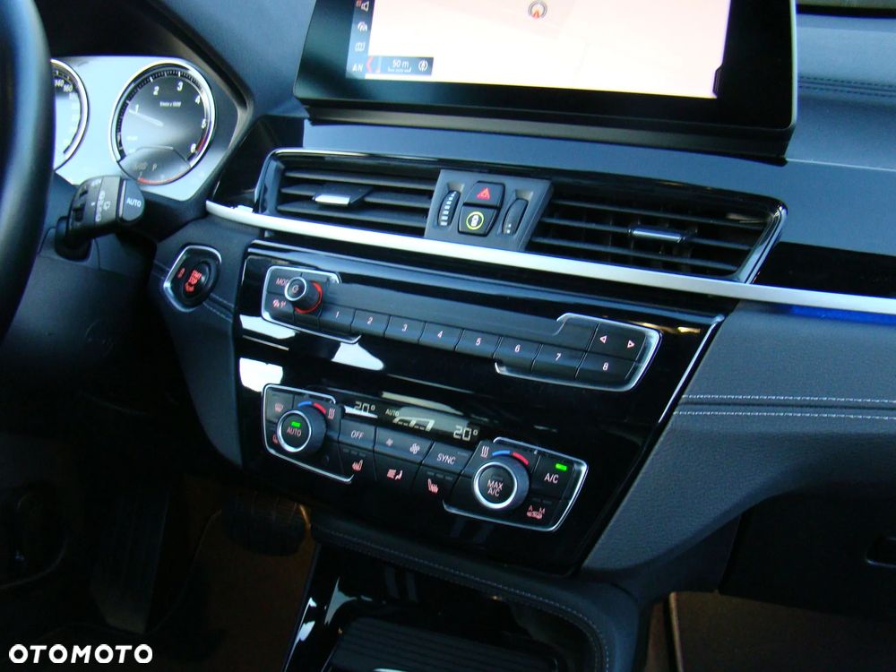 BMW X1 xDrive20d Sport Line - 37