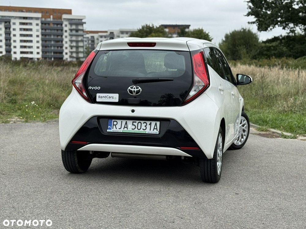 Toyota Aygo - 16