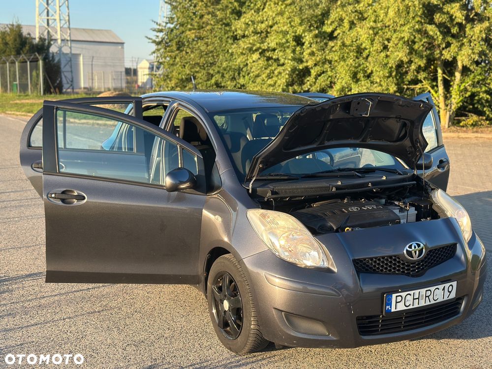 Toyota Yaris - 19