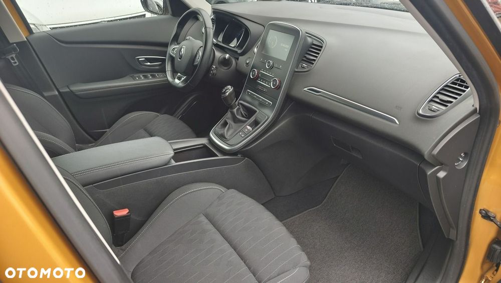 Renault Scenic ENERGY TCe 140 LIMITED - 20
