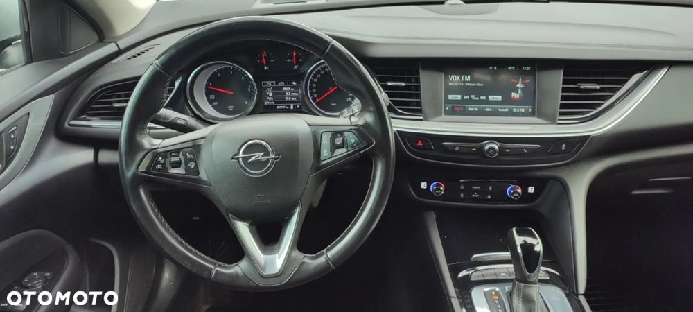 Opel Insignia 1.6 CDTI Edition - 9