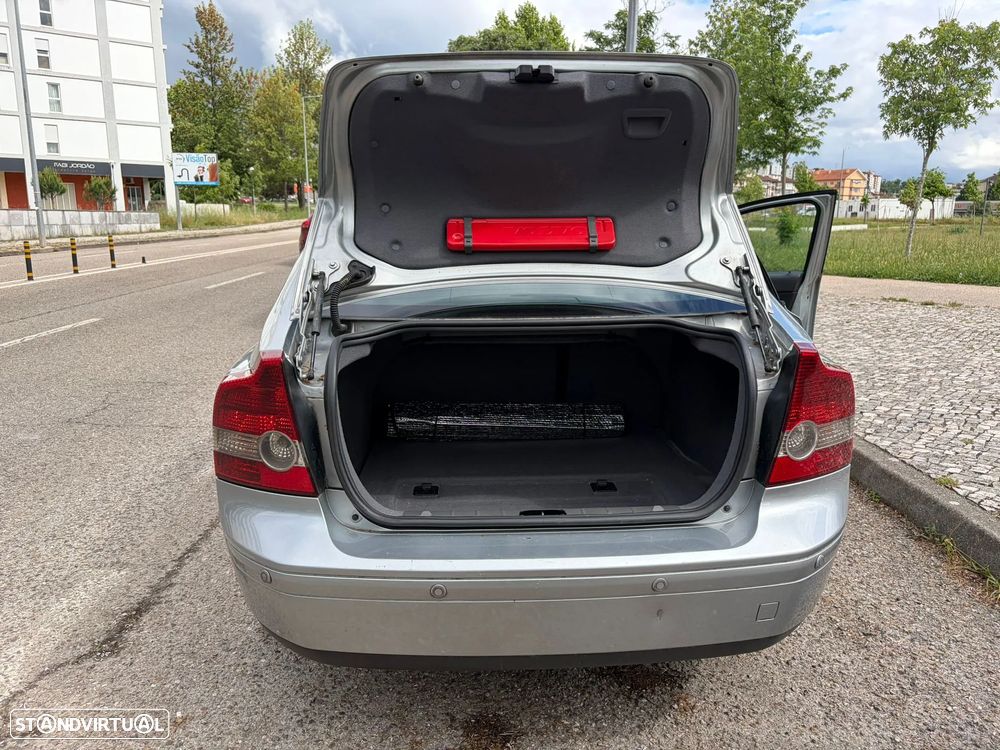 Volvo S40 2.0 D Nível 1 - 6