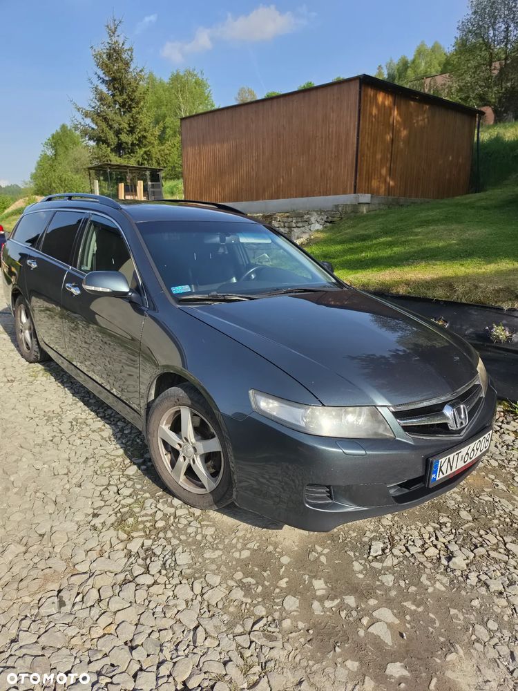 Honda Accord - 1
