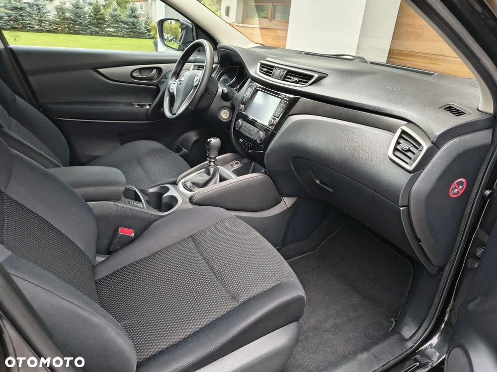 Nissan Qashqai 1.2 DIG-T N-Connecta - 19
