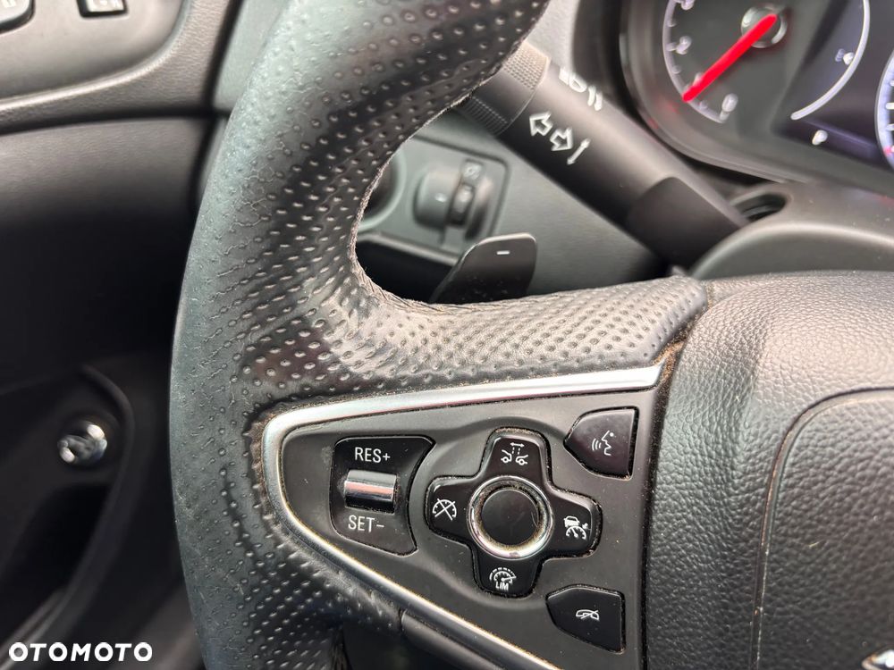 Opel Insignia 2.0 CDTI automatik Edition - 32