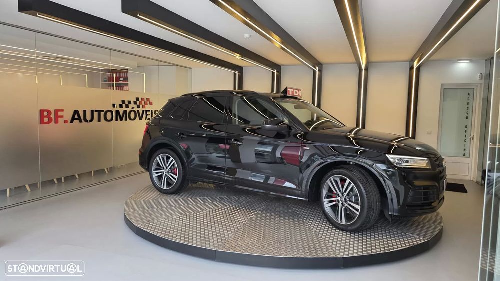 Audi Q5 40 TDI quattro S-line S-tronic - 8