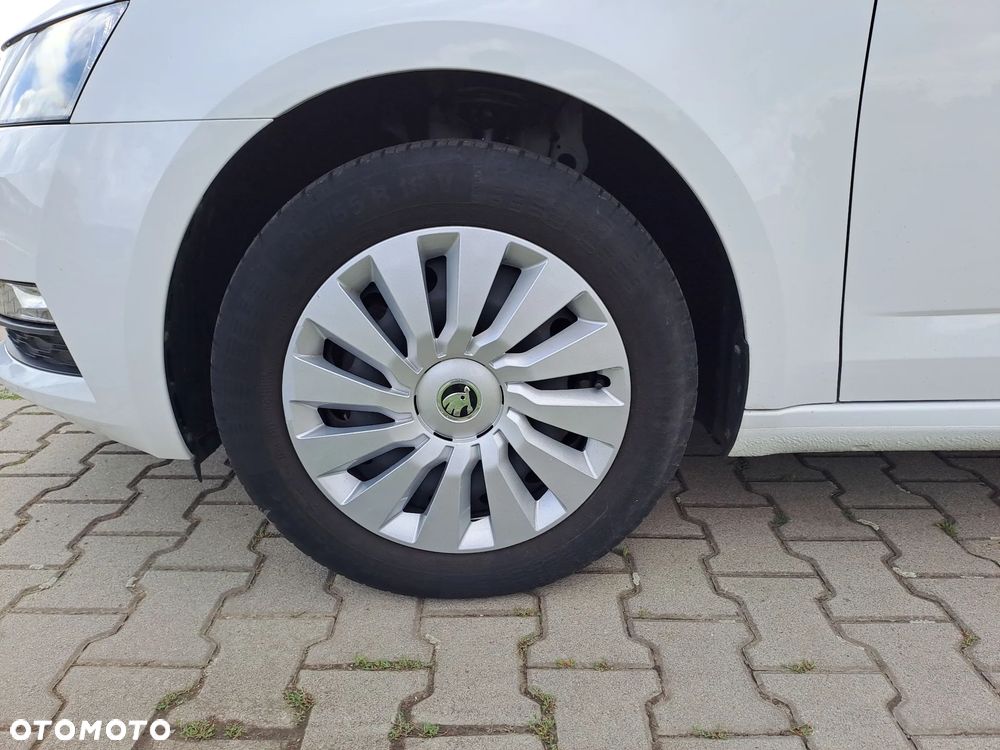 Skoda Octavia 1.5 TSI ACT Active - 13