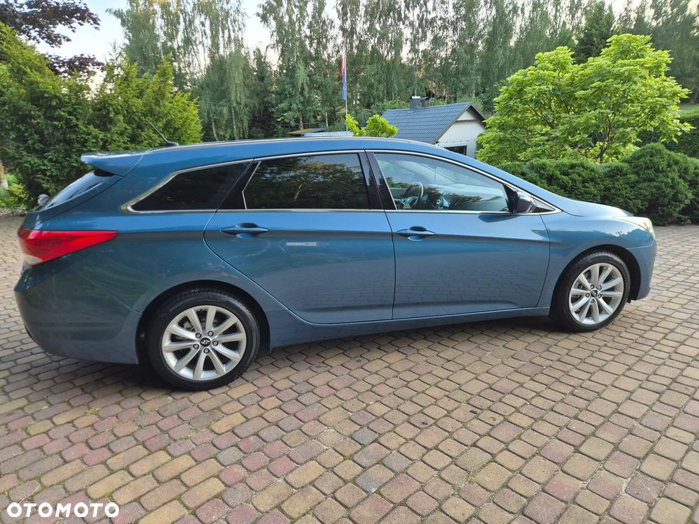 Hyundai i40 1.7 CRDi Comfort + - 32