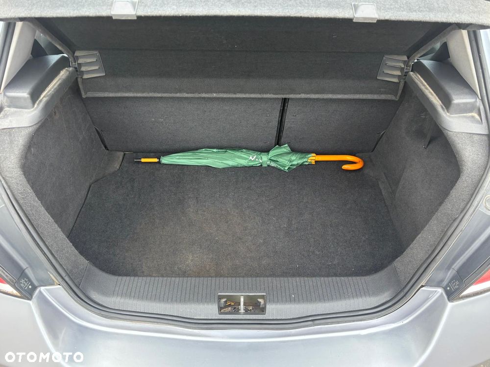 Opel Astra 1.9 CDTI Edition - 22