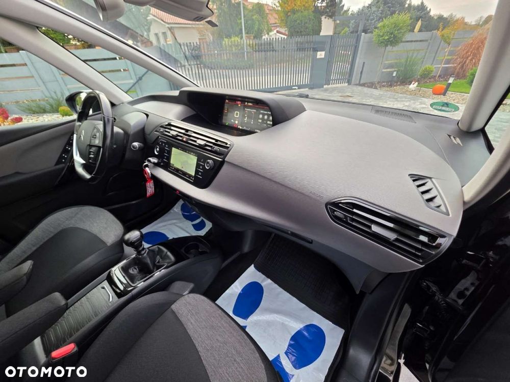 Citroën C4 SpaceTourer - 22