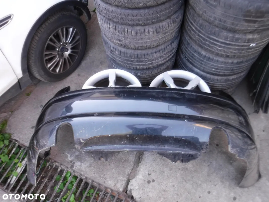 Audi A8 D3 Lift zderzak tyl pod PDC LZ9W - 2
