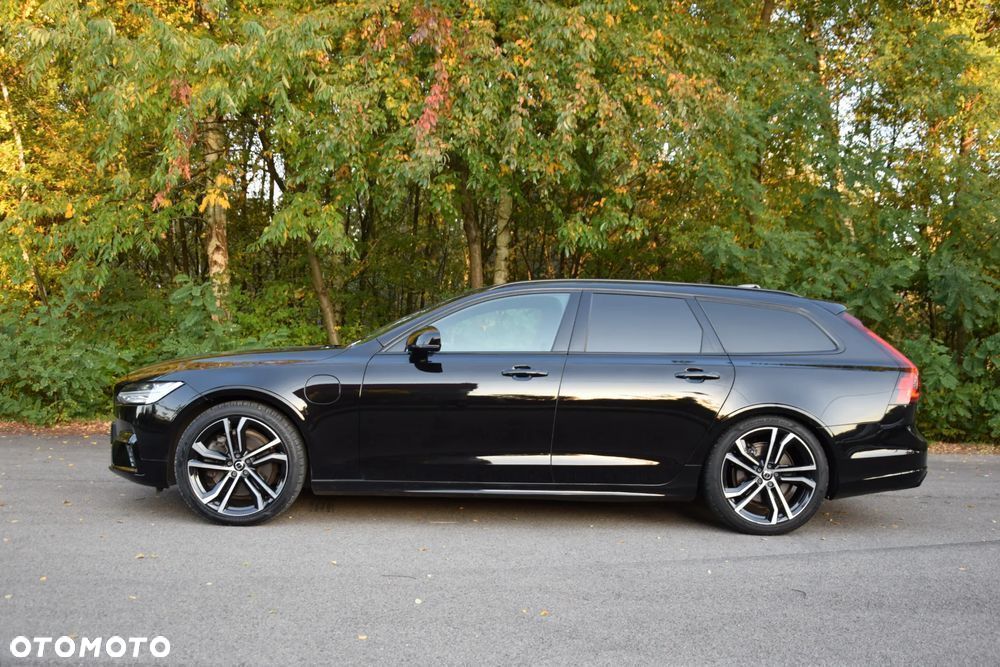 Volvo V90 T8 AWD Plug-In Hybrid R-Design - 2