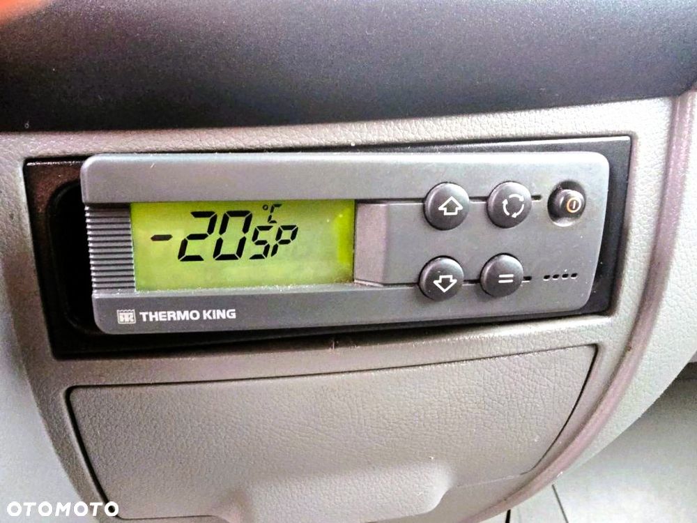 Volkswagen CRAFTER 2.0 TDI - 165 KM – L2H2 – IZOTERMA - CHŁODNIA – MROŹNIA (-20’C) - 28