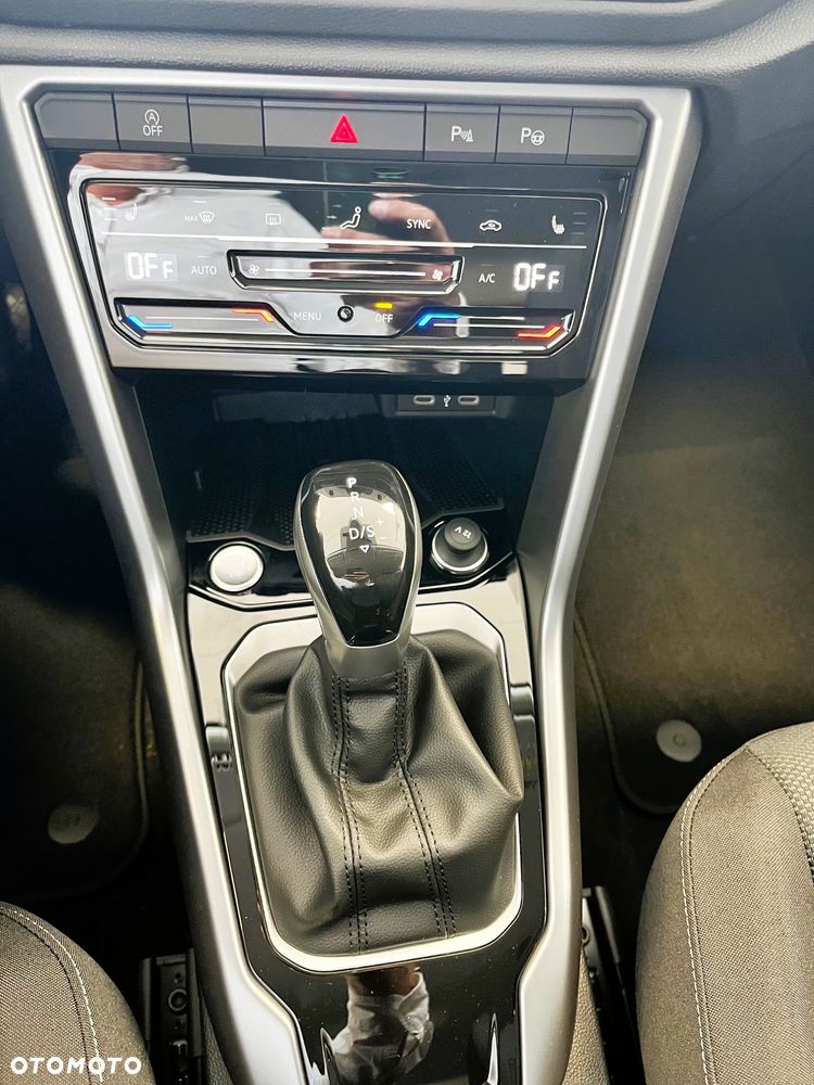 Volkswagen T-Roc 1.5 TSI Life Plus DSG - 11