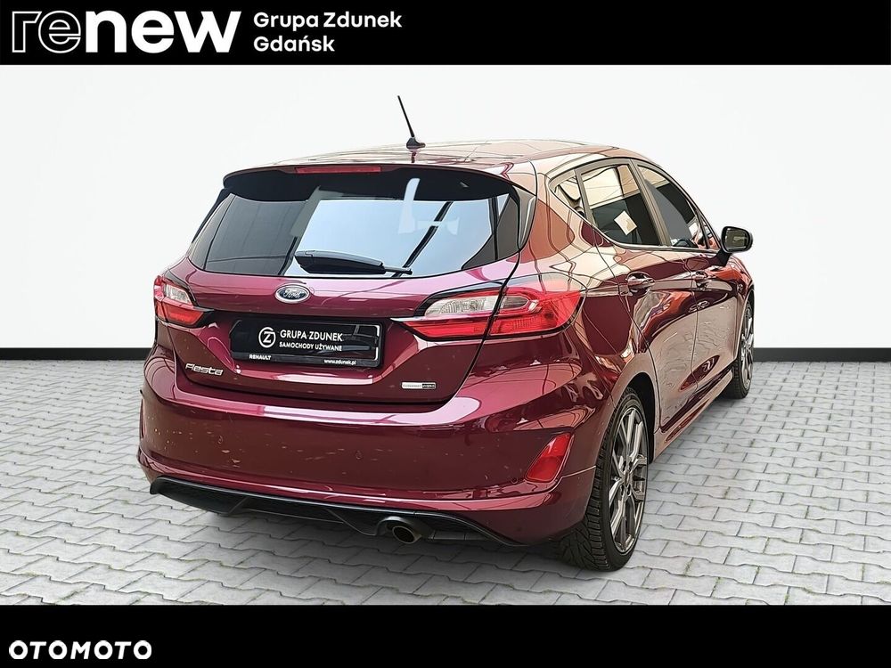 Ford Fiesta - 9