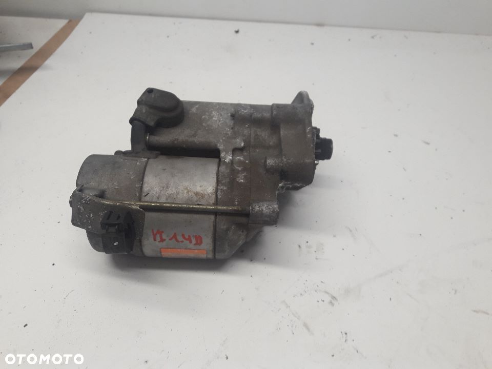 Rozrusznik Yaris I 1.4 D4D - 1