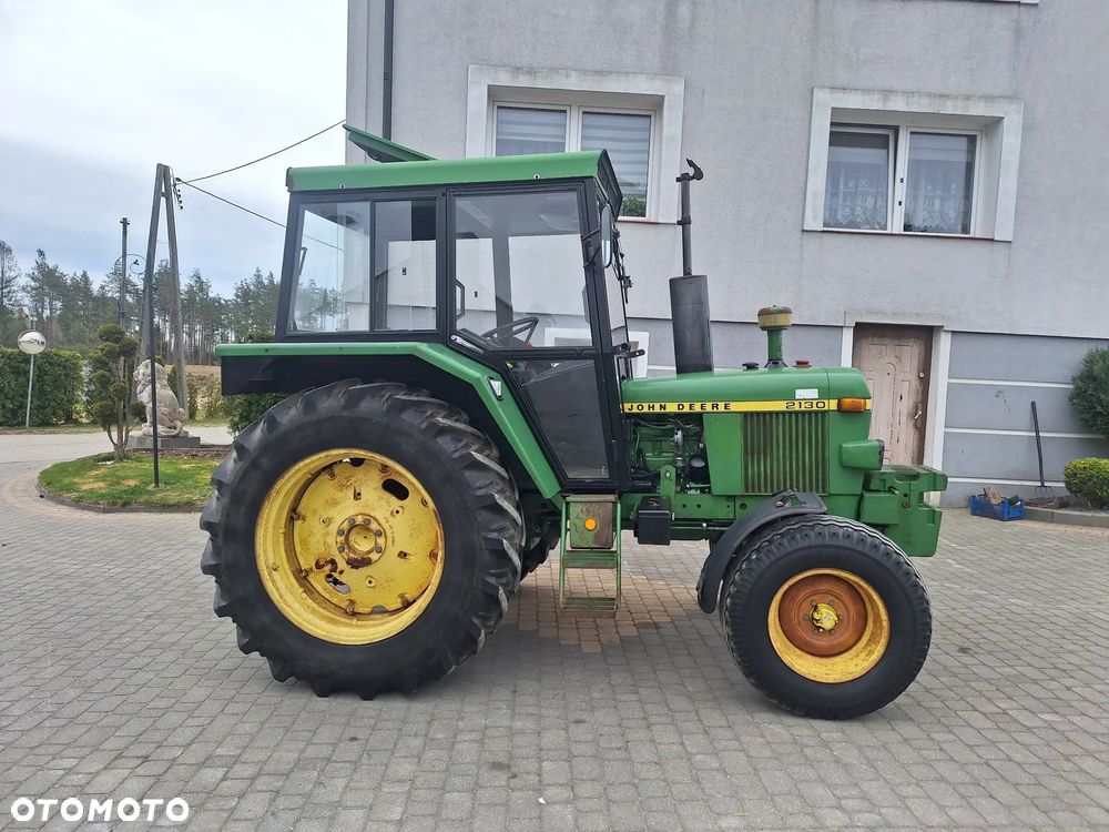John Deere 2130 - 4