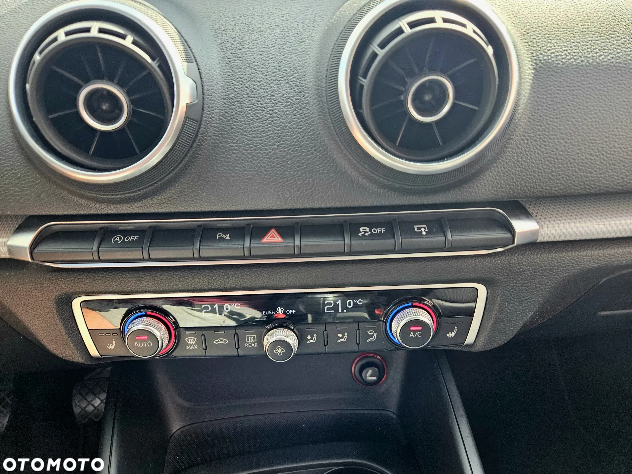 Audi A3 Limousine 1.6 TDI Ambiente - 19