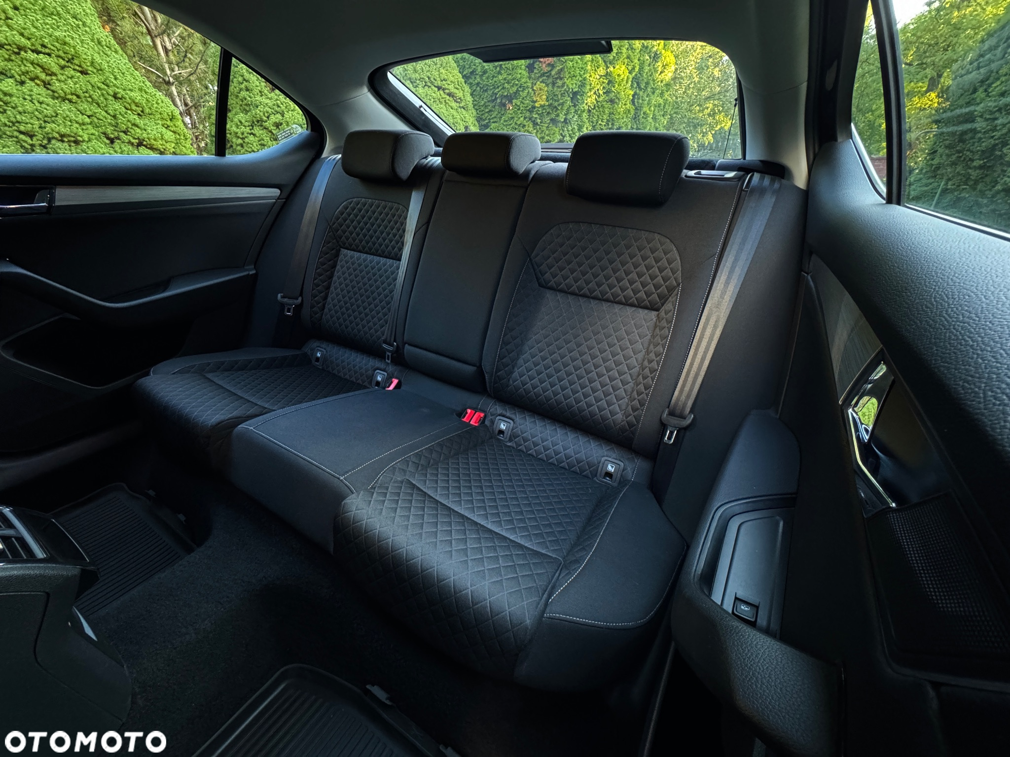 Skoda Superb 1.5 TSI Ambition DSG - 7