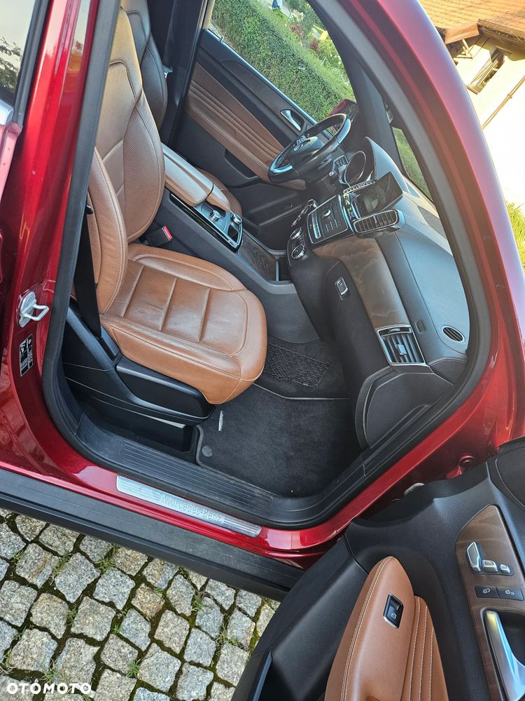 Mercedes-Benz GLE - 13