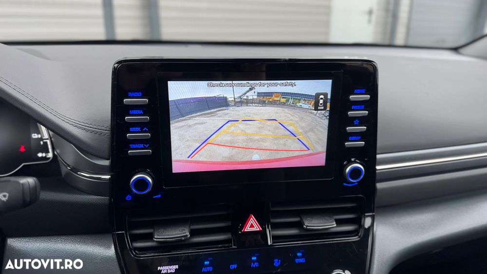 Hyundai IONIQ 1.6 GDI Style - 16