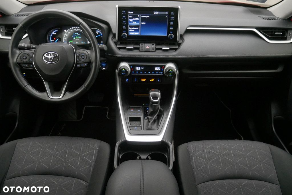 Toyota RAV4 - 8