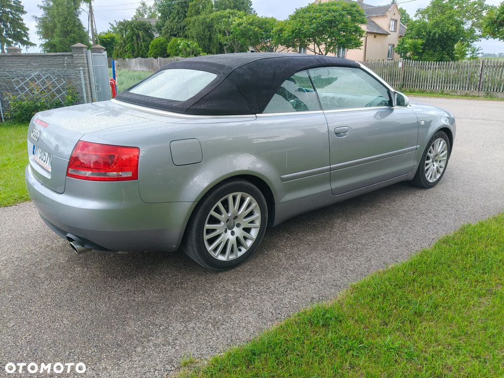 Audi A4 Cabrio - 4
