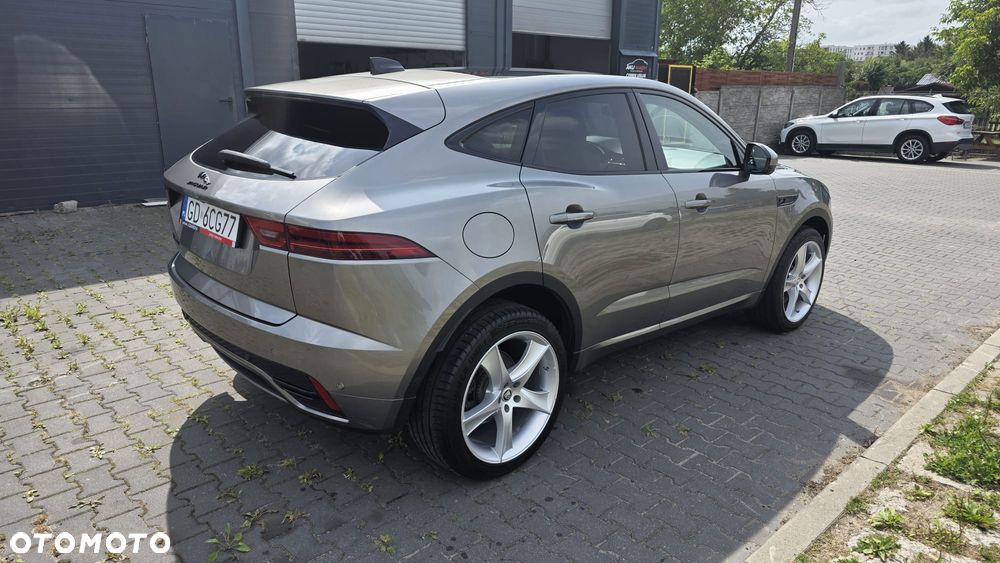 Jaguar E-Pace 2.0 D165 mHEV AWD R-Dynamic SE - 12