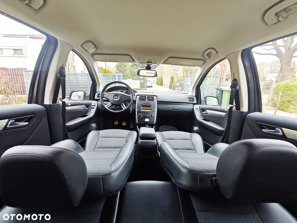 Mercedes-Benz Klasa B 200 CDI Special Edition - 6
