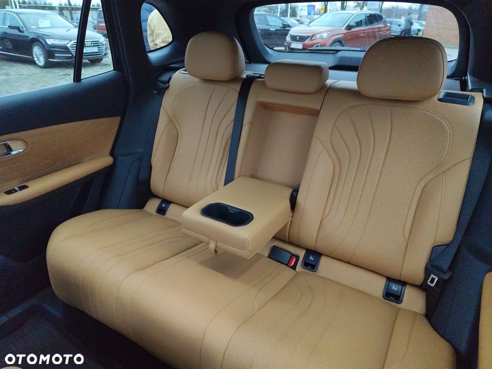 Geely Starray EM-i 1.5 PHEV Max - 16