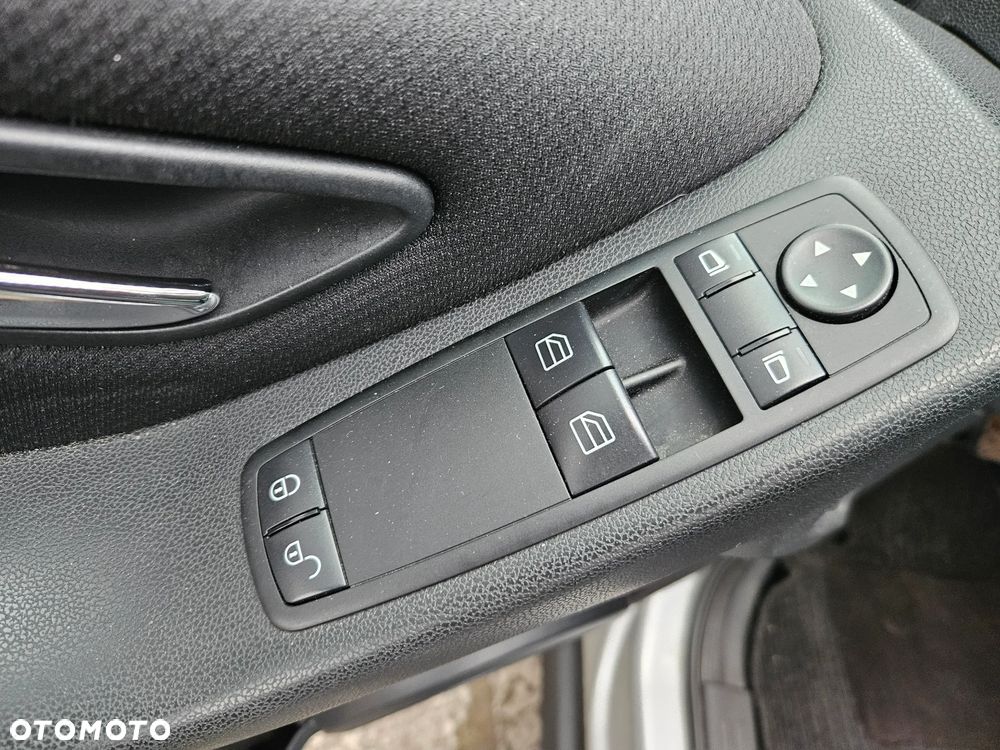 Mercedes-Benz Klasa A - 17