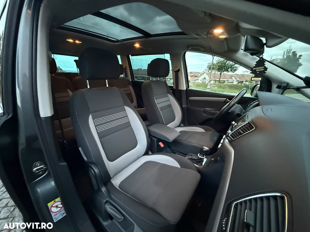 Volkswagen Sharan - 11