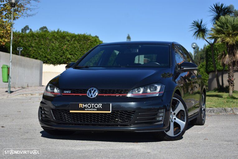 VW Golf 2.0 TSi GTi - 9