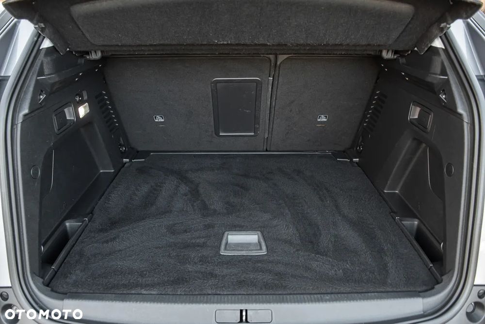Peugeot 3008 PureTech 130 Stop & Start EAT6 Allure - 21