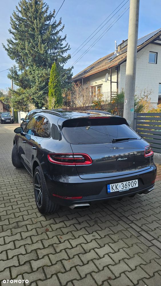 Porsche Macan Standard - 4