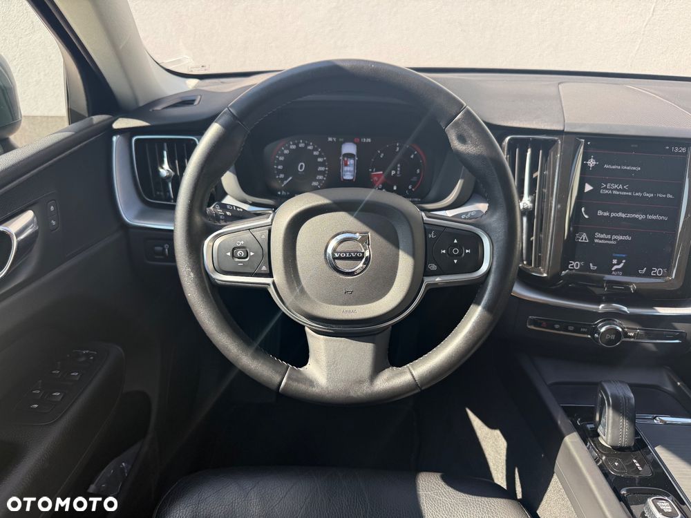Volvo XC 60 B4 D AWD Momentum Pro - 14