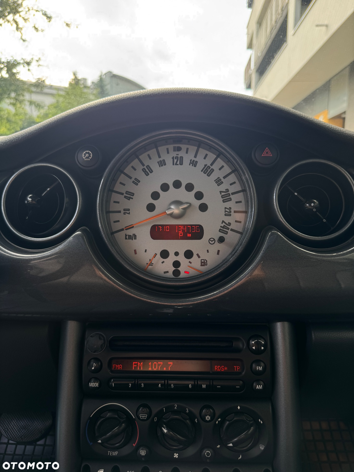 MINI Cooper - 8