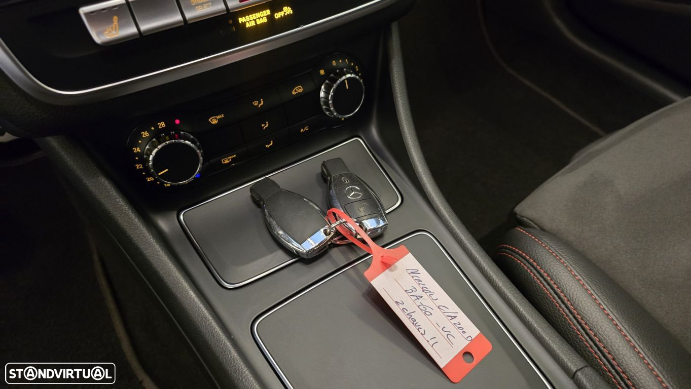 Mercedes-Benz CLA 200 d Shooting Brake AMG Line Aut. - 33