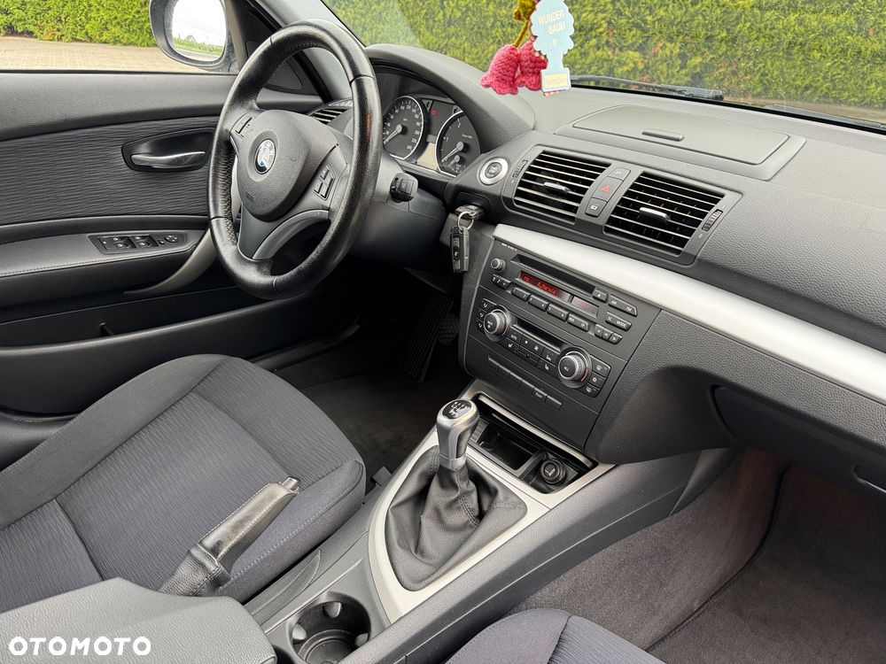 BMW Seria 1 116d DPF Edition Lifestyle - 26