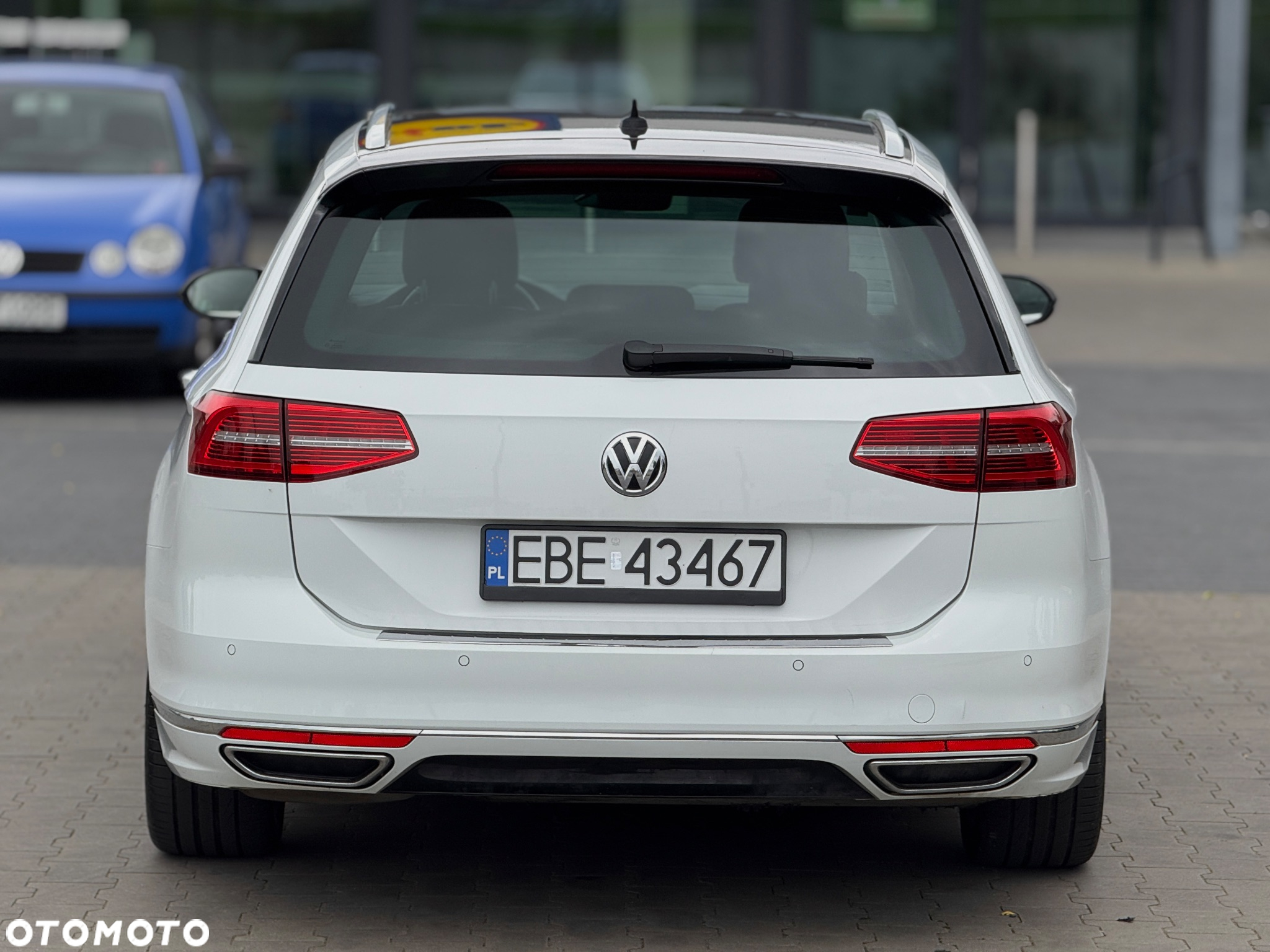 Volkswagen Passat Variant 2.0 TDI SCR DSG (BlueM Tech) Comfortline - 9