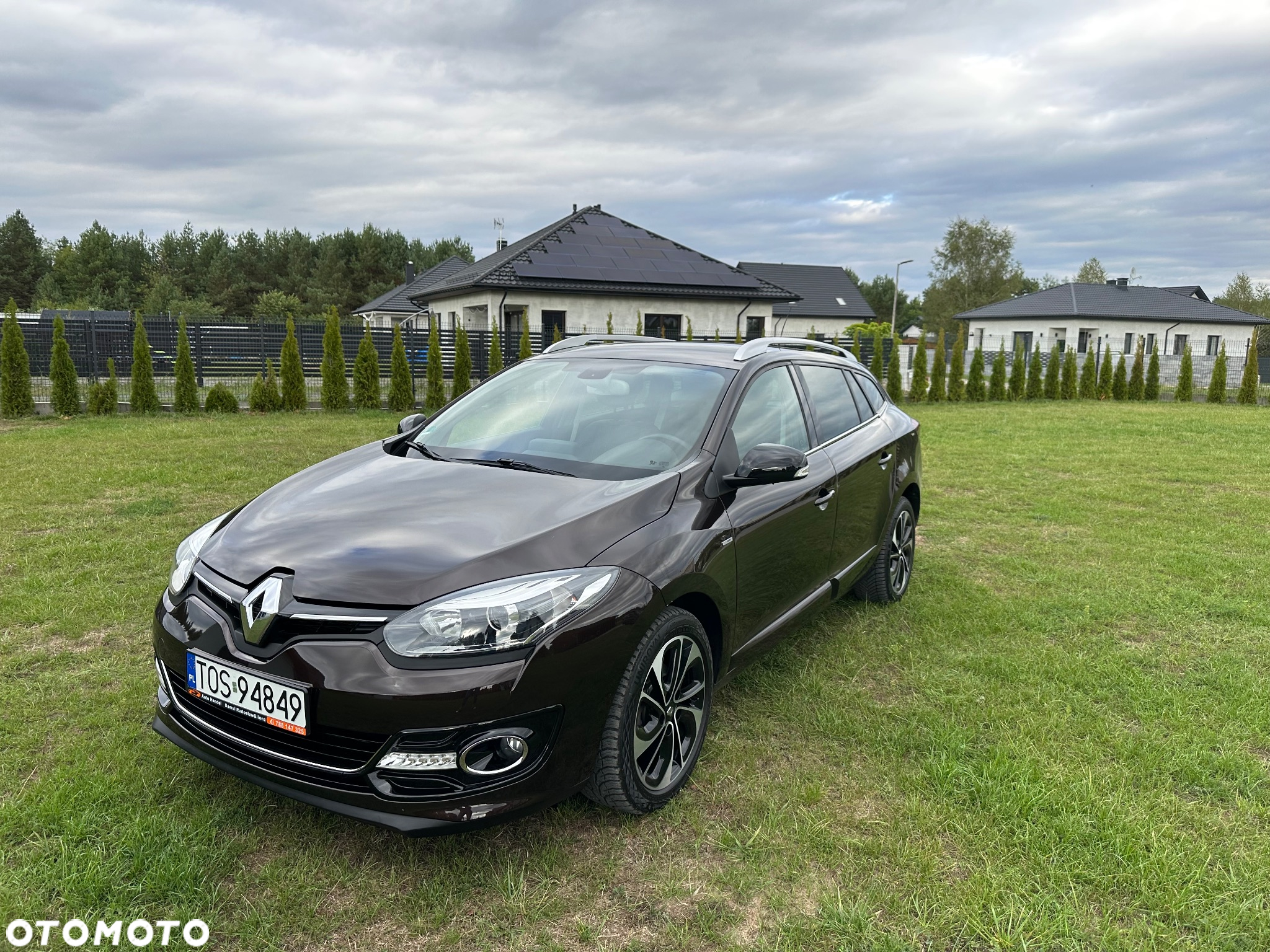 Renault Megane ENERGY TCe 130 BOSE EDITION - 17