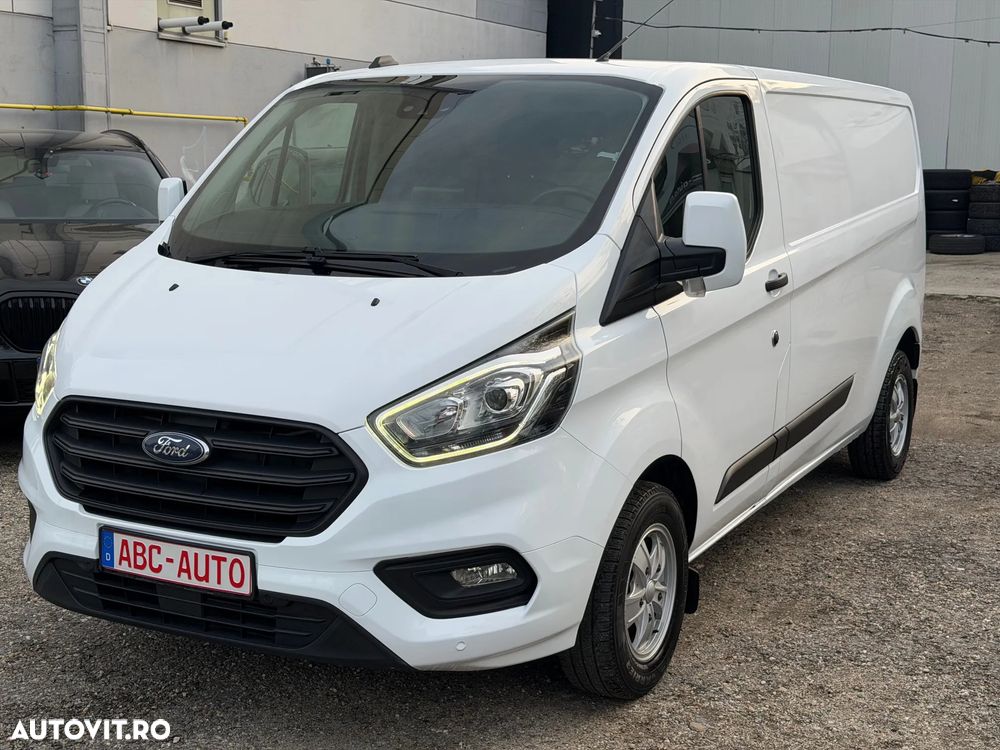 Ford TRANSIT CUSTOM - 2