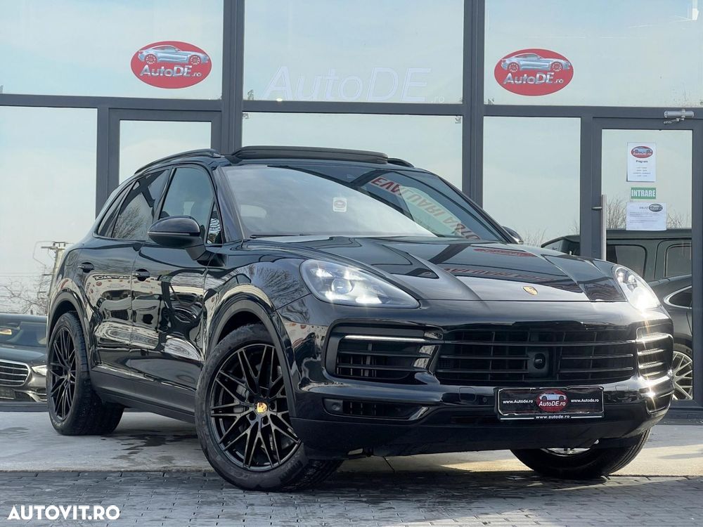 Porsche Cayenne - 2