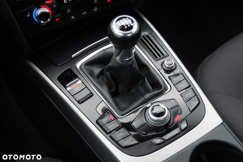 Audi A4 Limousine 2.0 TDI DPF quattro Attraction - 17